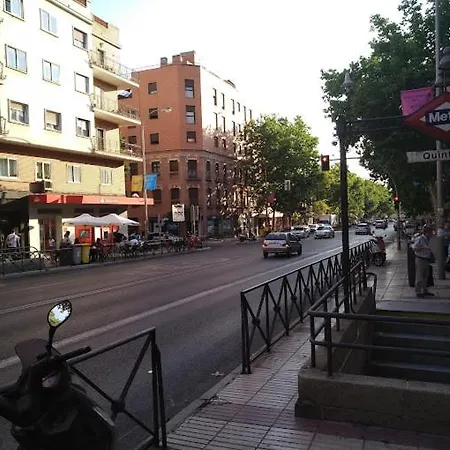 Piso completo a 5 minutos del metro linea 5 verde-2